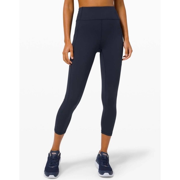NWT Lululemon Invigorate High-Rise Crop 23" (size 4)